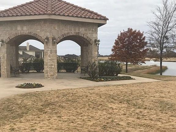 4th image of 1485 Windpointe Dr