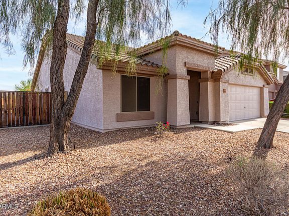 5th image of 23813 W WAYLAND Drive