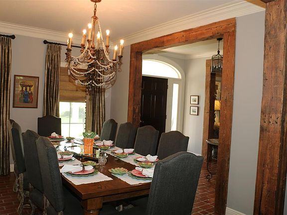 2nd image of 10412 W Avenue B