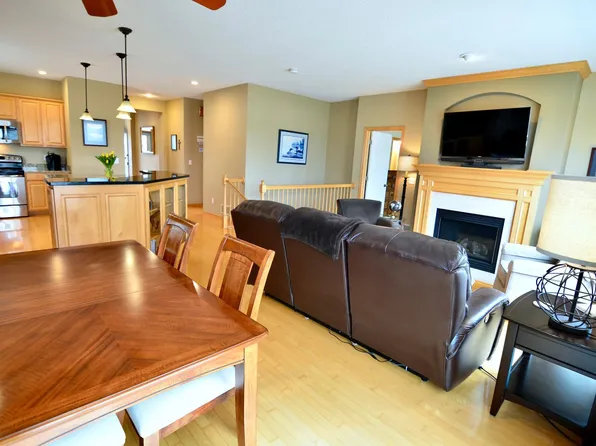 15130 Dundee Ave, Apple Valley, MN 55124