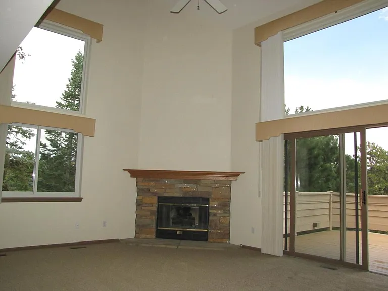 great gas fireplace, indoor/outdoor living