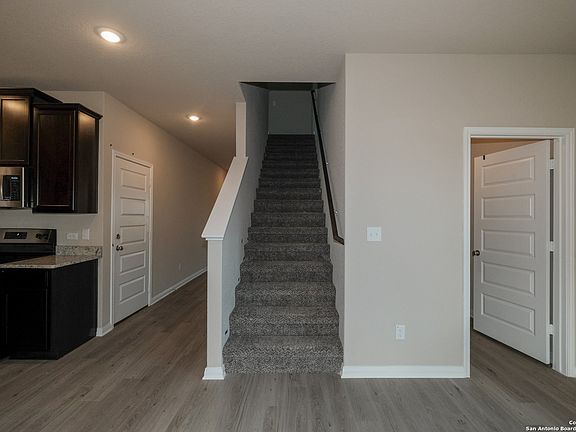 5th image of 7708 Jacksboro Drive