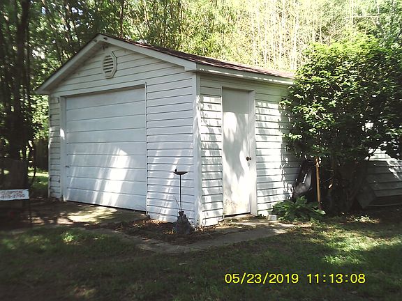 5th image of 514 Oaklawn St