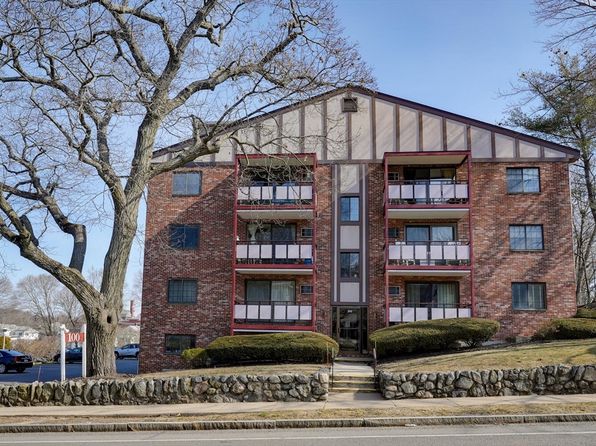 100 Lexington St APT C1, Belmont, MA 02478