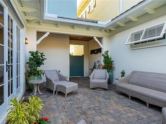 5th image of 120 Palm Island Ln