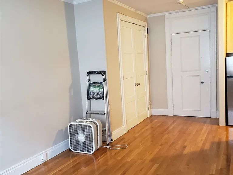 21 Beacon St #6C — Photo 5