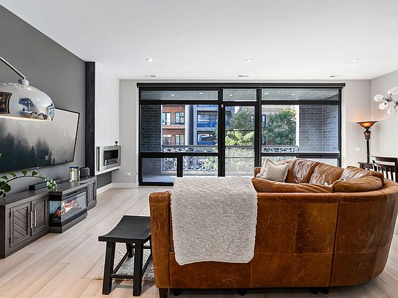 5th image of 845 N California Ave #2