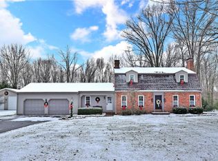 4206 Sheridan Dr, Vienna, OH 44473