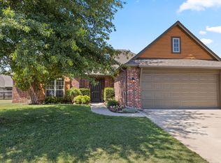 1217 E 134th St, Glenpool, OK 74033