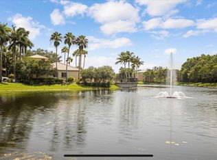400 Crestwood Ct N APT 407, West Palm Beach, FL 33411