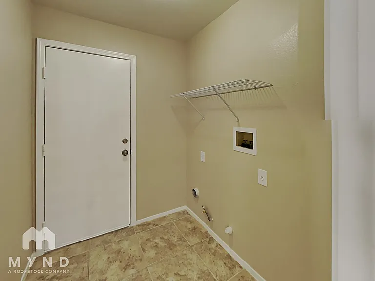 3415 White Stallion Ct — Photo 21