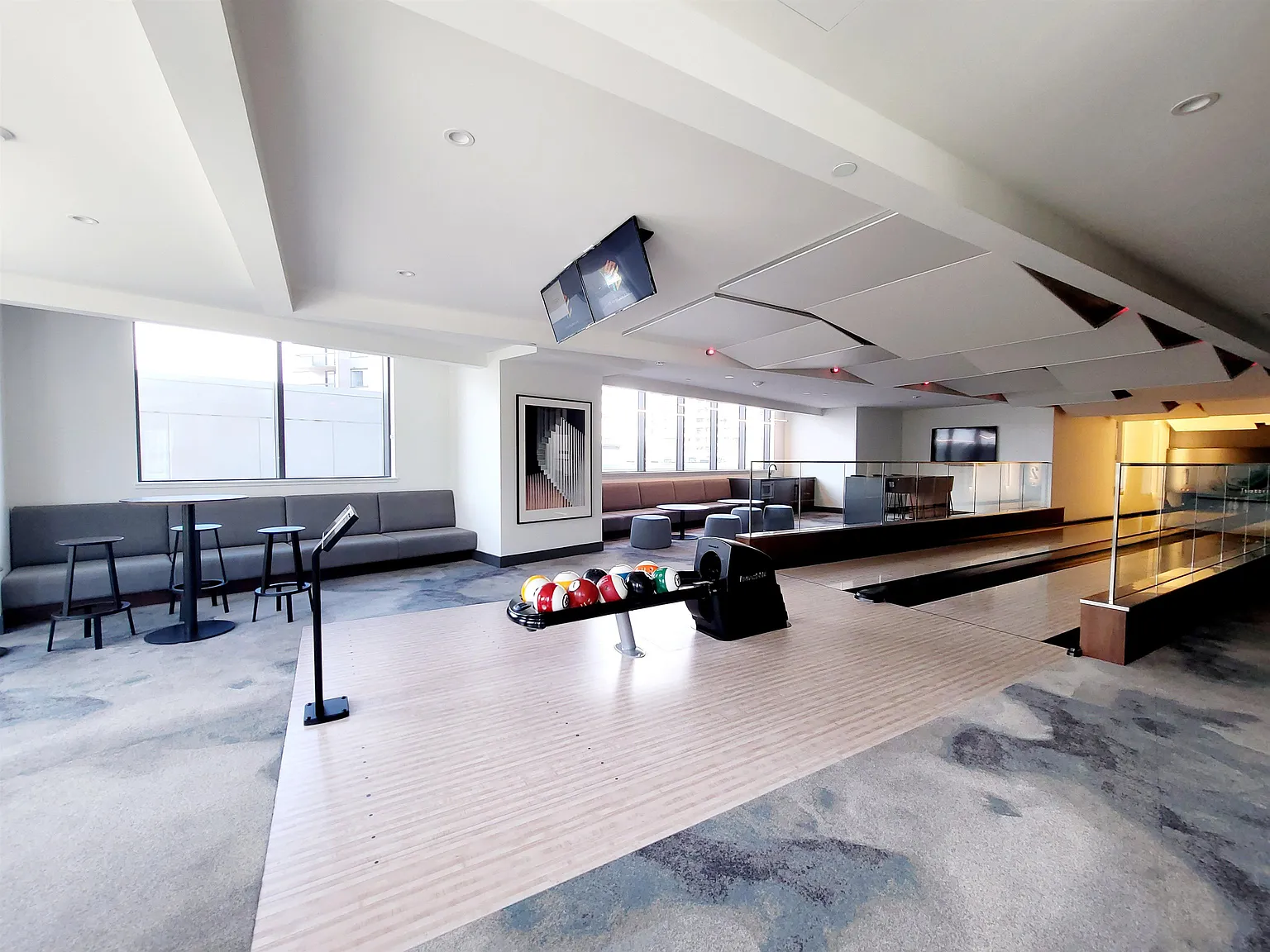 2 bed, 783 sqft, $3,150 — Photo 3