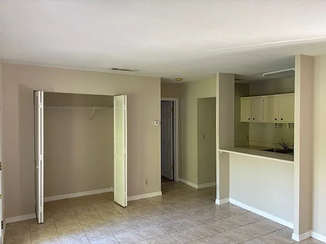 111 Milwaukee Ave #113 — Photo 5