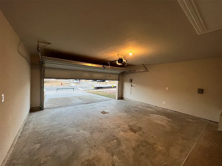 332 Pecos Dr — Photo 14
