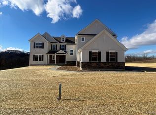 4370 Maple St #10, North Whitehall Township, PA 18078