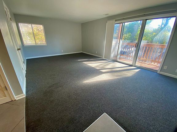 2nd image of 1023-79 W 38th St #1079