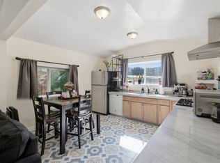 8808 S Oxford Cir W, Sandy, UT 84070