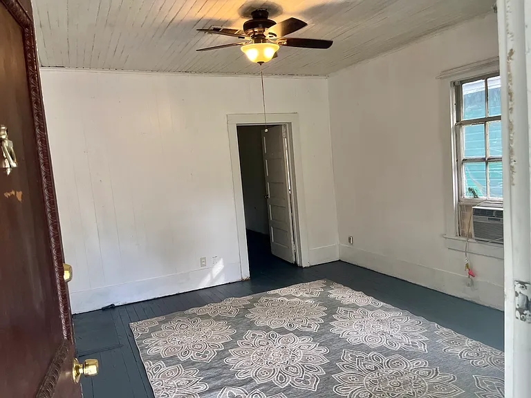 1214 E Jackson St #2 — Photo 6