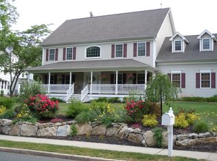 6 Gillridge Pkwy, Middletown, NJ 07748