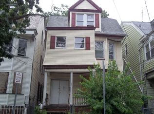 864 S 14th St, Newark, NJ 07108