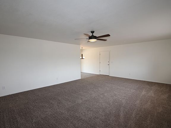 4th image of 5539 W Montana St