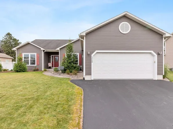 5068 Constitution Ln, Liverpool, NY 13088