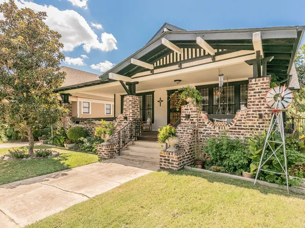 2238 College Ave, Fort Worth, TX 76110