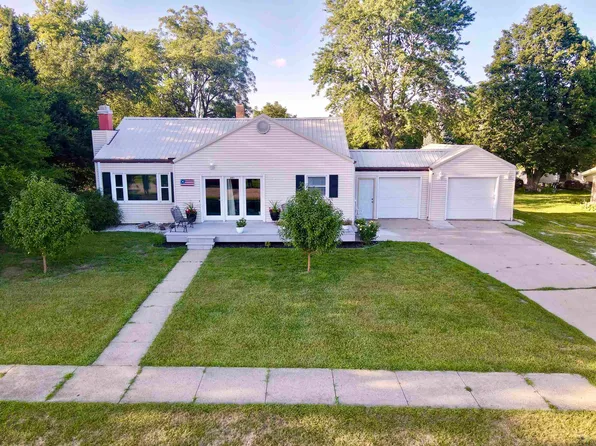 603 W 3rd St, Aurelia, IA 51005