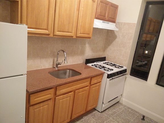 4th image of 864 60th St APT B3