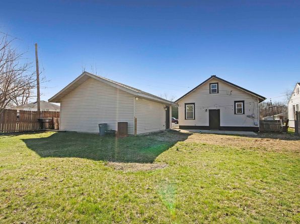 54054 N Ironwood Rd, South Bend, IN 46635
