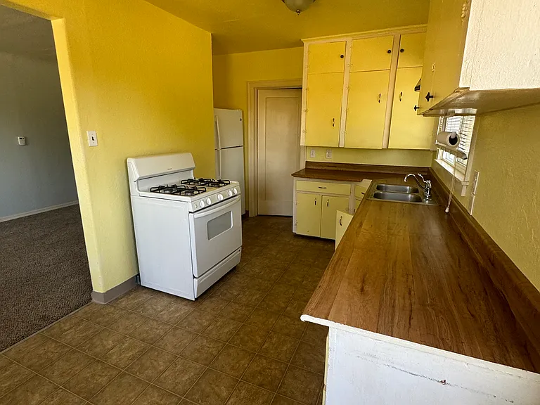 959 Nelson Ave #961 — Photo 6