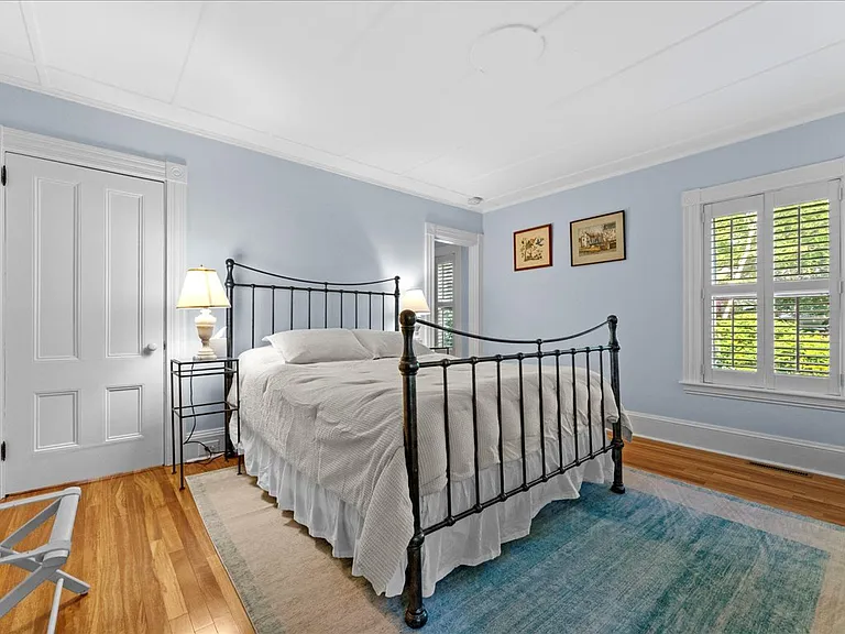 44 Stetson Pl — Photo 25