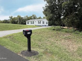 1835 Wilkerson Rd, Bloomfield, KY 40008