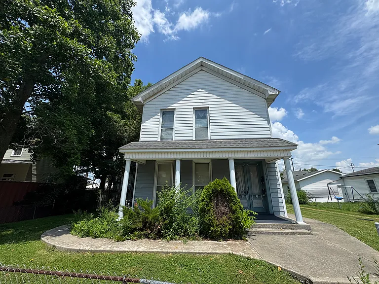 314 E Walnut St #6 — Photo 1