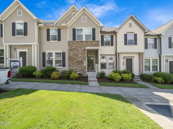 14311 Foxcroft Rd, Raleigh, NC 27614