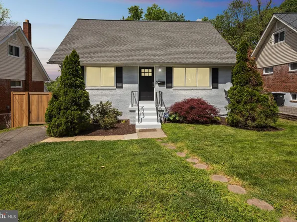 208 N Furman St, Alexandria, VA 22304
