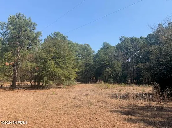 9049 Aberdeen Road, Raeford, NC 28376