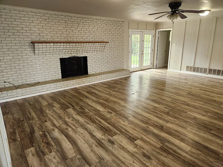 1708 Posey Ln — Photo 5