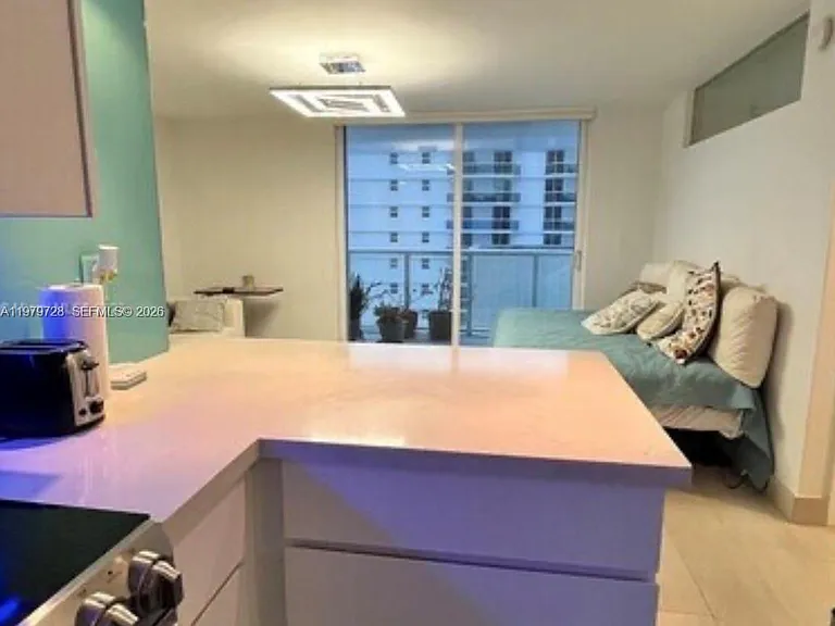 2457 Collins Ave #1605 — Photo 8