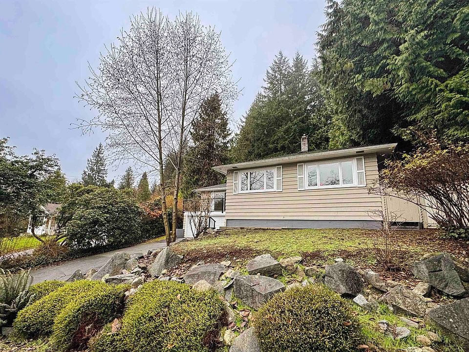 1st image of 111 Bonnymuir Dr