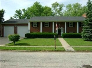 2612 Hall Ct, Bloomington, IL 61704