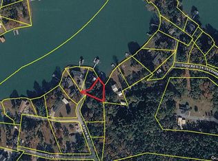 210 Agnew Rd, Greenwood, SC 29649