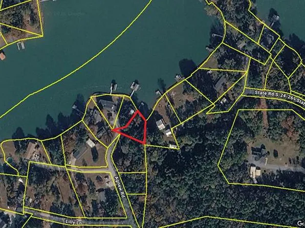 210 Agnew Rd, Greenwood, SC 29649