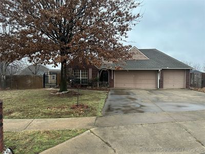 10003 E 98th St N, Owasso, OK, 74055