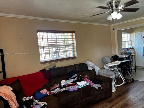 5th image of 15721 NW 40th Ct