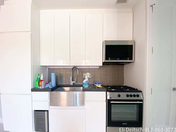 2nd image of 53 Pitt St #5F