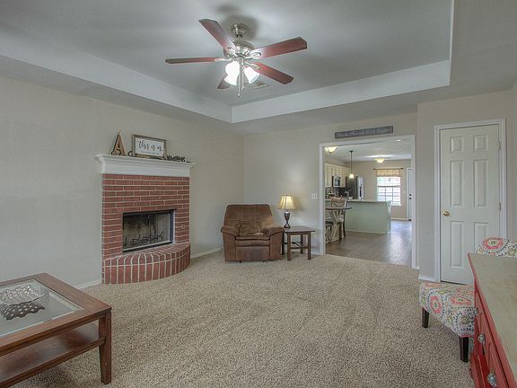 2nd image of 120 W Lee Ave