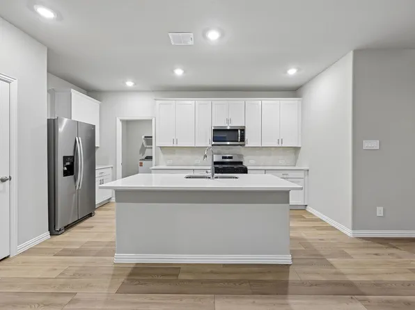 111 Decoursey Dr, Princeton, TX 75071