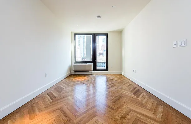 Rented by Nooklyn NYC LLC | media 101