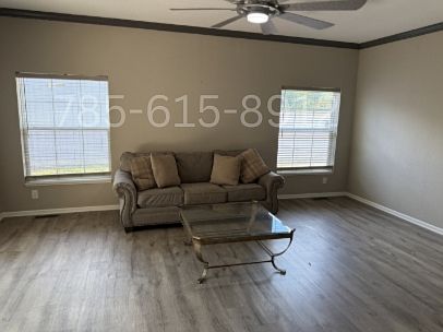 4th image of 14162 Highway P
